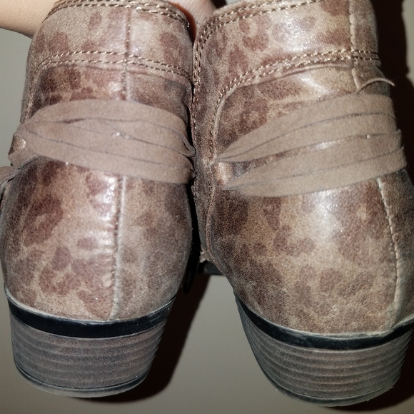 Leopard Boots - Picture 3 of 5